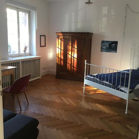 Ferienwohnung Freiburg Herdern Zimmer foto