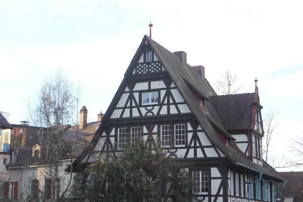 Ferienwohnung Freiburg Herdern Zimmer foto