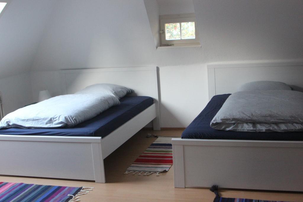 Ferienwohnung Freiburg Herdern Zimmer foto